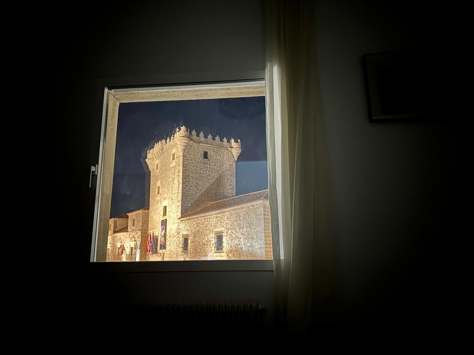 Vut Plaza Del Rastro Apartment Avila Bagian luar foto